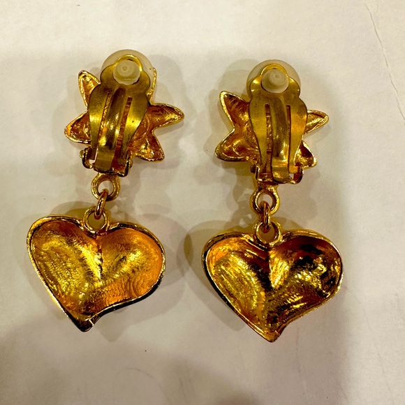 VINTAGE💗CHRISTIAN LACROIX HEART AND SUN GOLD DANGLE CLIP ON EARRINGS FROM 90’S - Picture 4 of 7